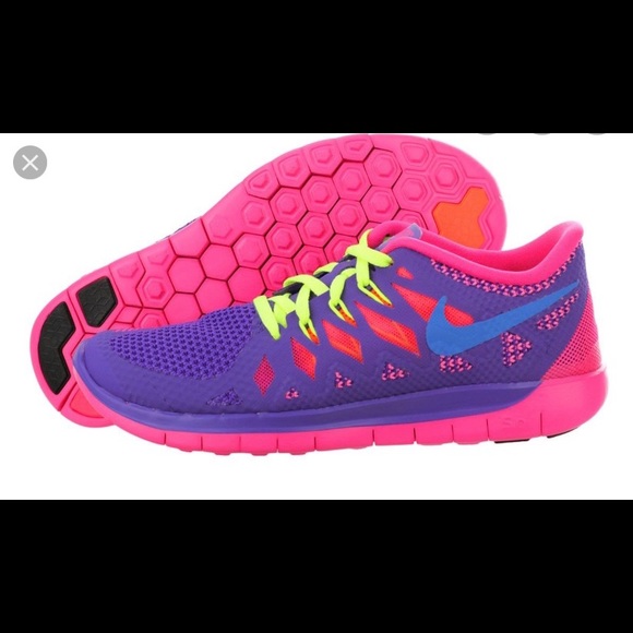 nike purple and pink shoes